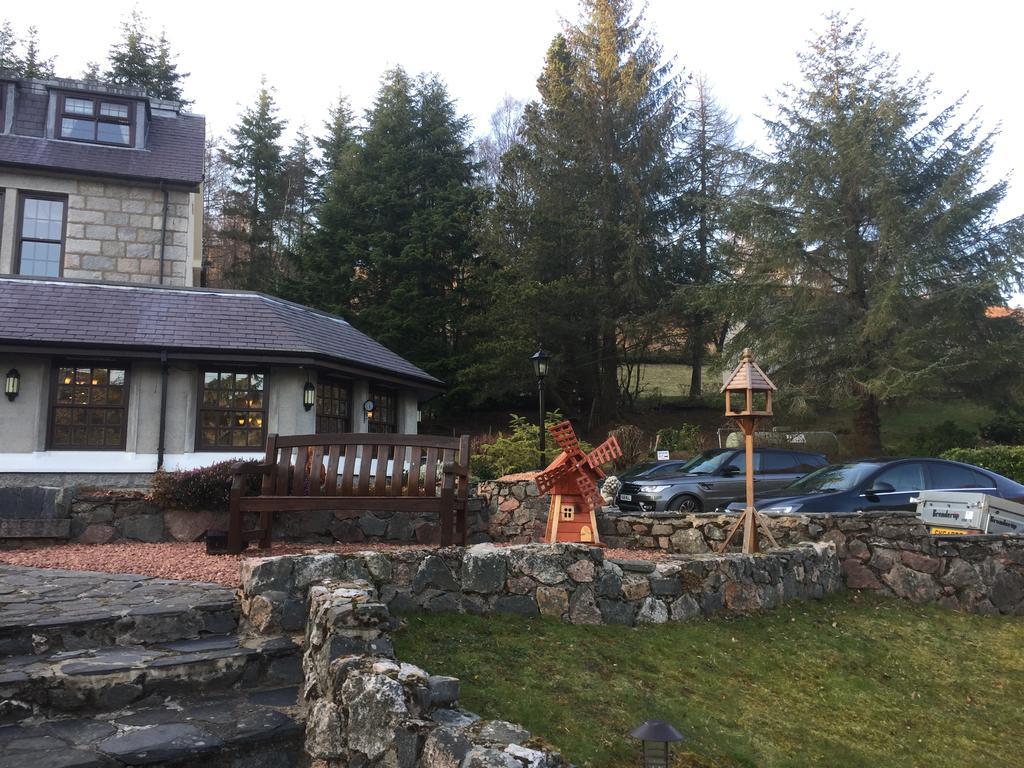 Glenspean Lodge Hotel 로이브리지 외부 사진